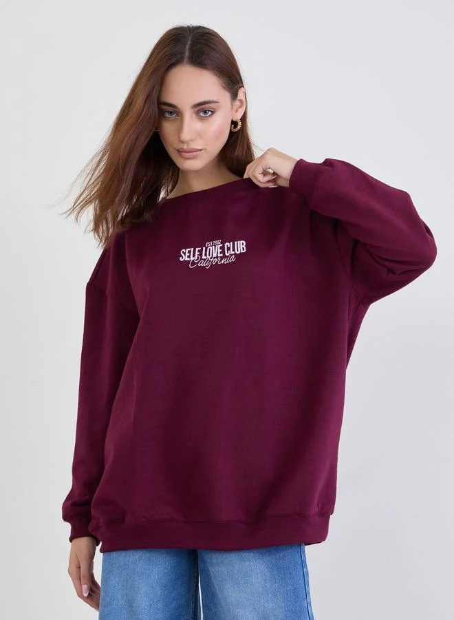 Styli Burgundy Oversized Embroidery Detail Sweatshirt