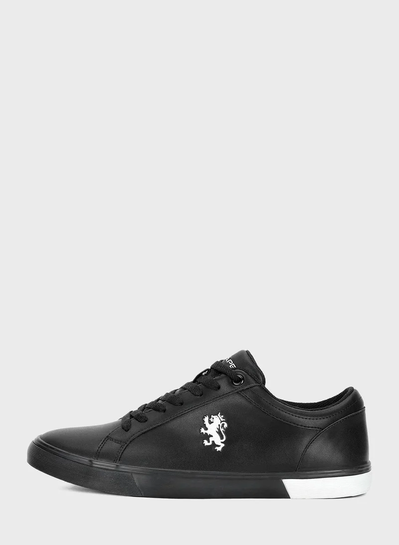 Red Tape Casual Low Top Sneaker