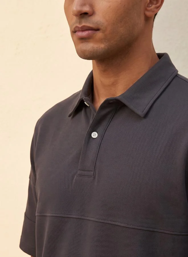 لاف بنجولين Love Pangolin Men Panelled Polo T shirt