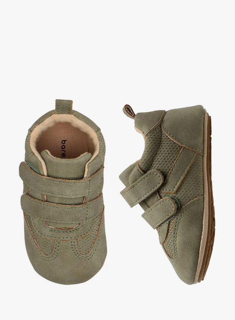 Barefeet Booties with Hook & Loop Closure