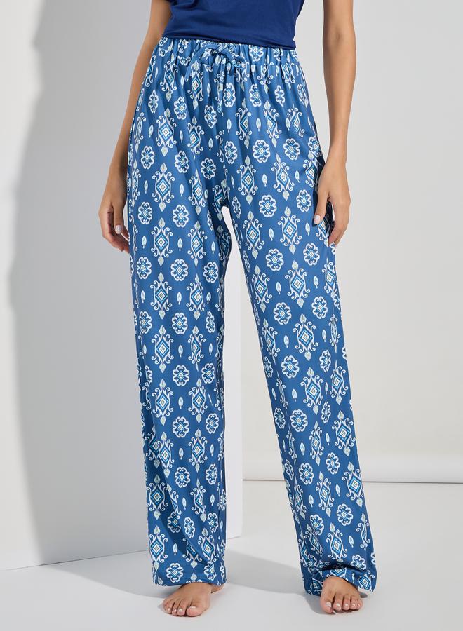 Styli Ikkat Print Pocket T-Shirt & Pyjama Set  - Image 5