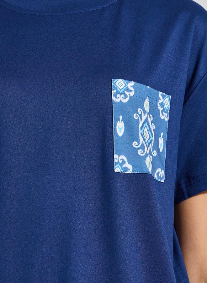 Styli Ikkat Print Pocket T-Shirt & Pyjama Set  - Image 4