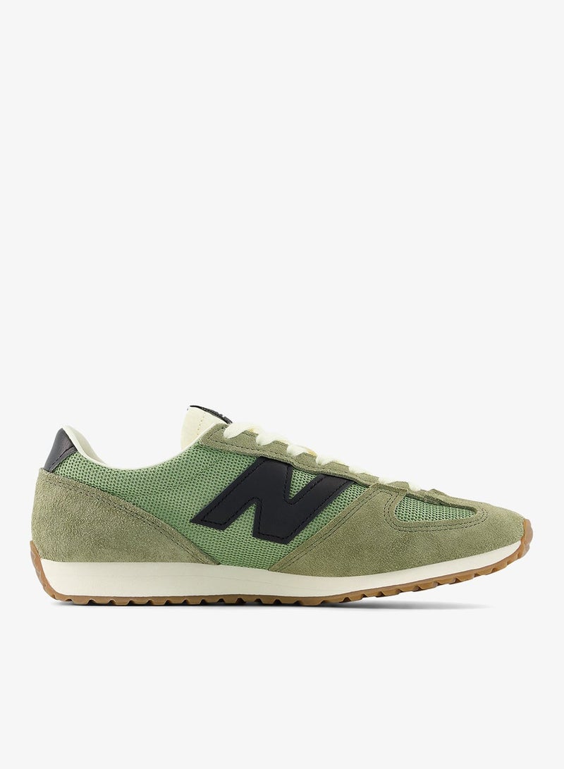 New Balance -GREEN (300) - Image 1