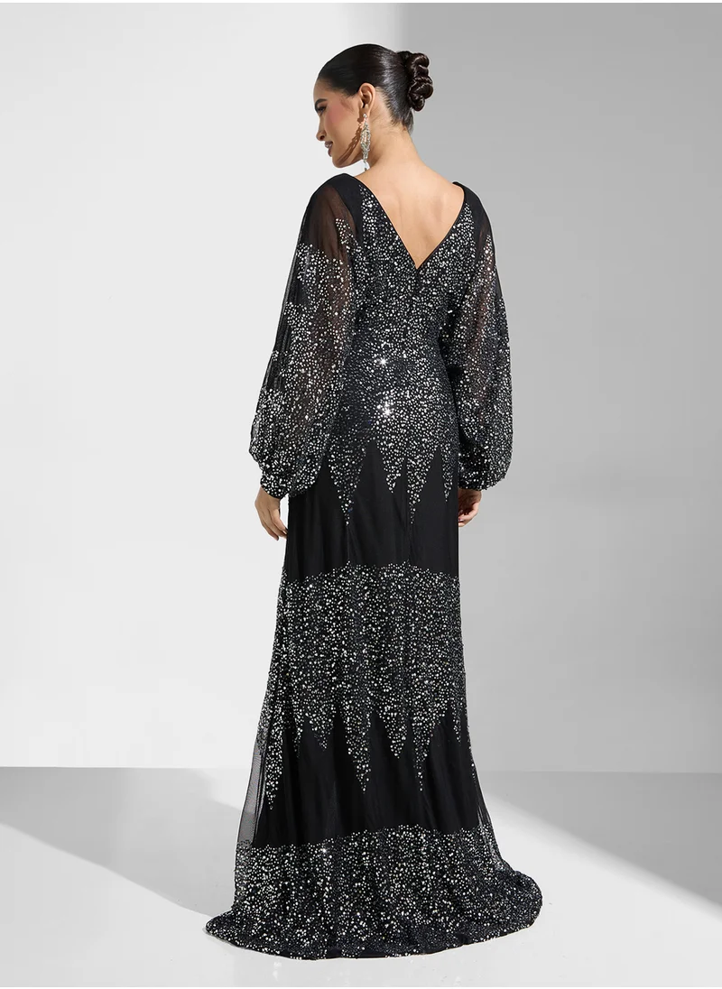 نمشي x Plunge Neck Embellished Evening Dress With Slit