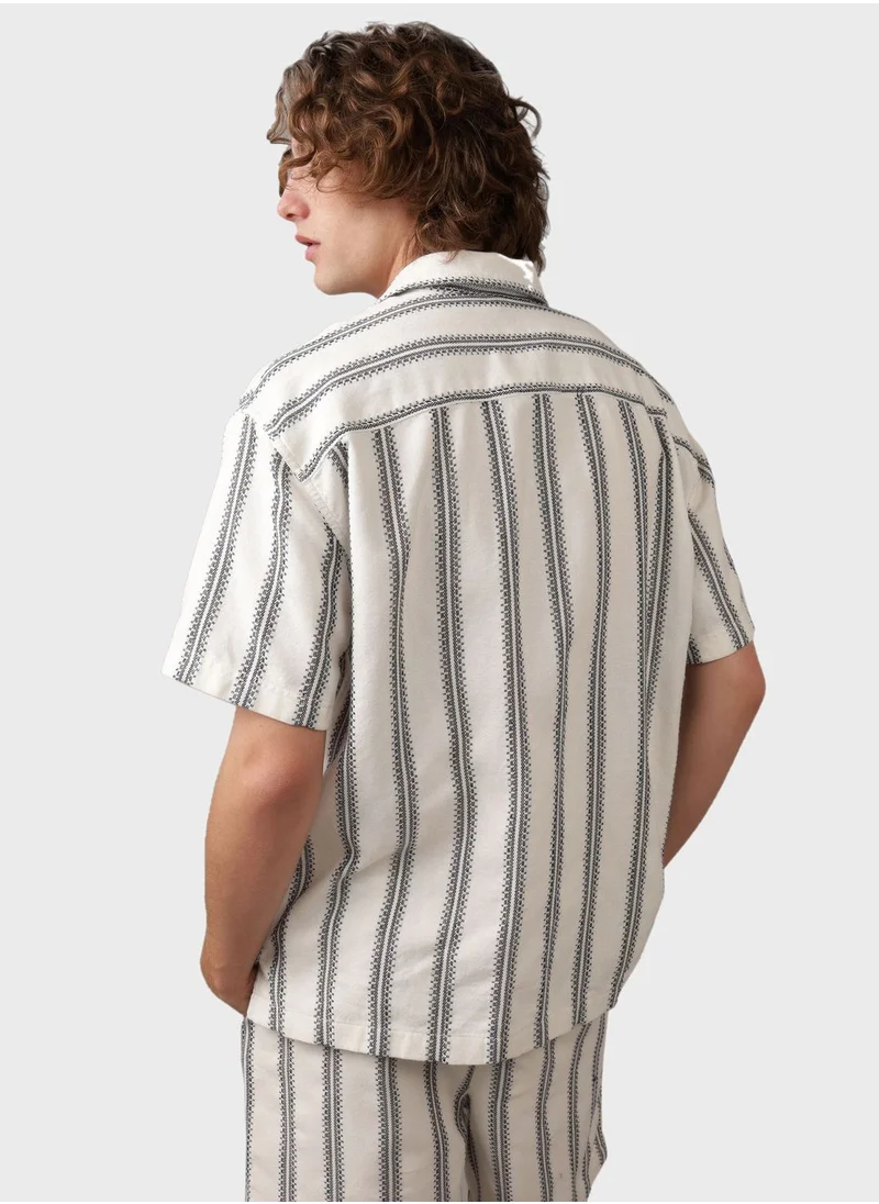 American Eagle Striped Regular Fit Poolside Shirt