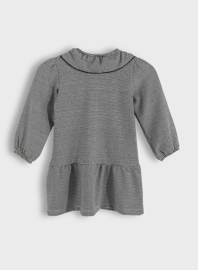 ال سي وايكيكي فستان بناتي رضّع بياقة دائرية بنقشة كارو - Image 2