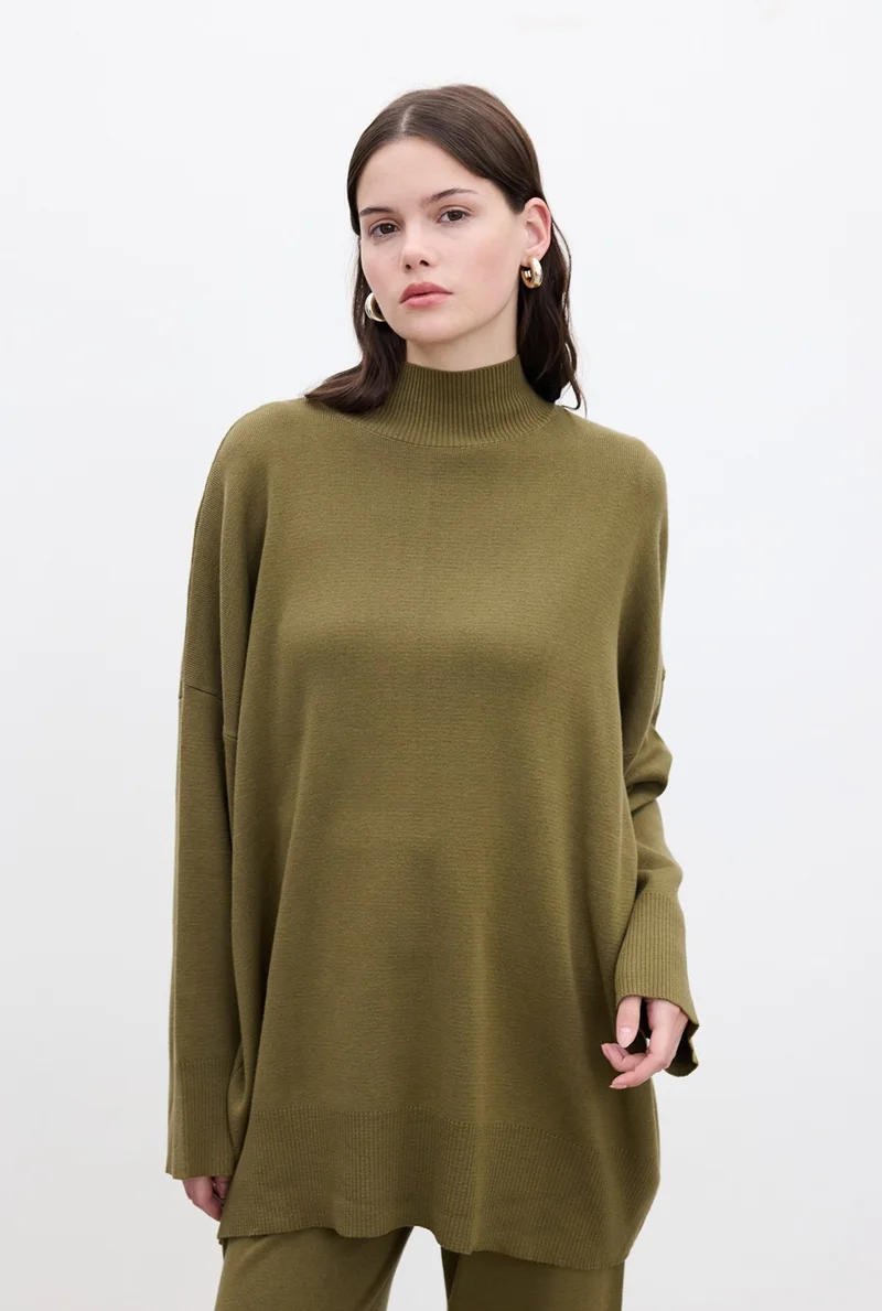 Manuka Oversized High Neck Sweater Green