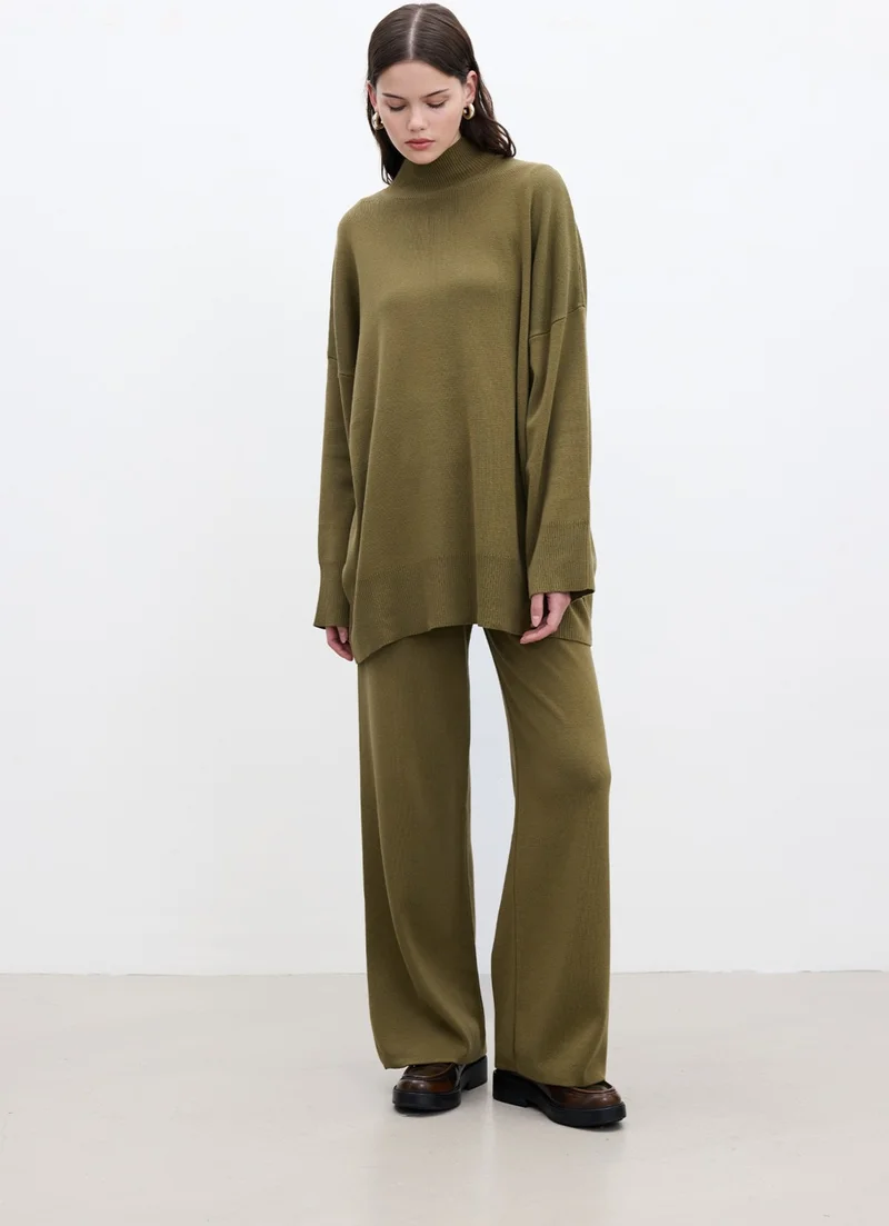 Manuka Oversized High Neck Sweater Green