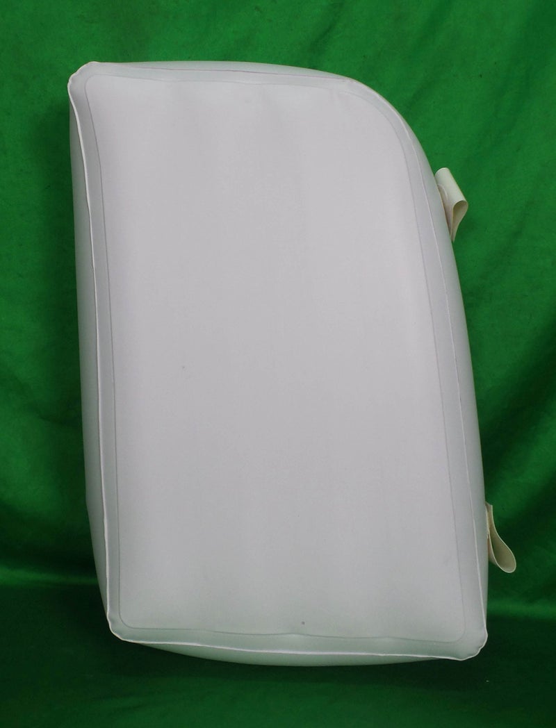 Jet Creations فاصل مقعد السيارة القابل للنفخ من جيت كريشنز - يفصل الأطفال لعدم حدوث مشاجرات في المقعد الخلفي، وسهل التركيب. - Image 3