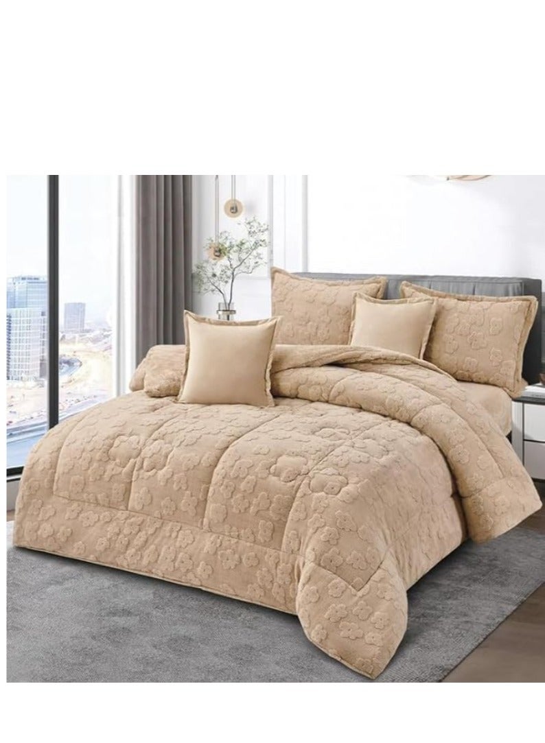 Luxurious winter velvet double bedspread with an elegant design and a material that gives you warmth and comfort