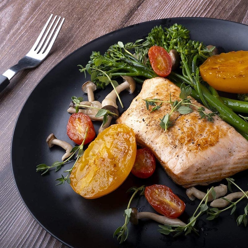 Everbuy Matte Finish Black Dinner Plates -Made of Food-Grade Melamine Material -Round Shape - Diameter 11 Inches - Set of 10 - Image 5