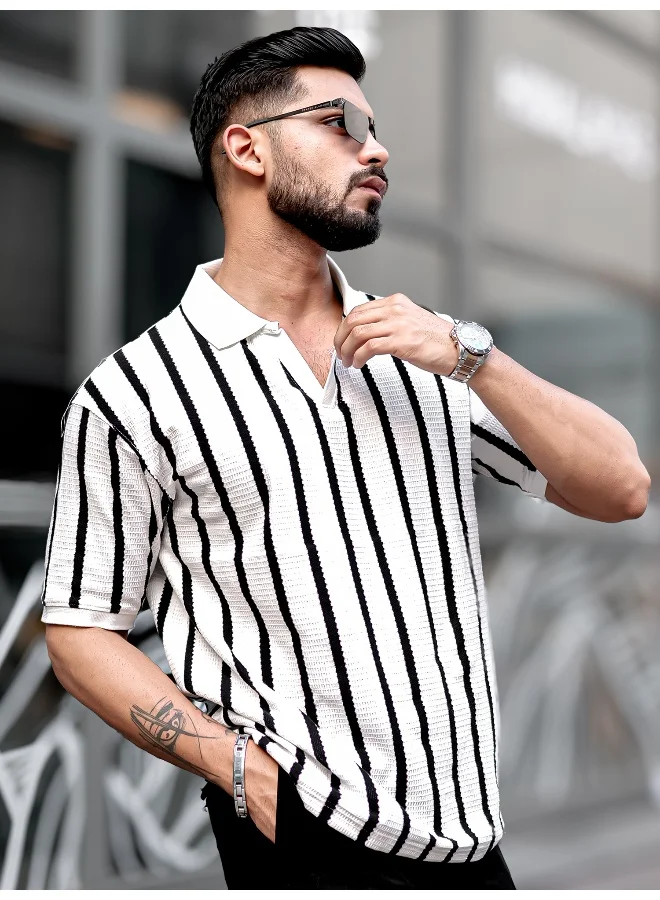 Maniac Maniac Men Vertical Stripe Polo Neck 3/4th Sleeve White PolyCotton Oversized T-Shirt