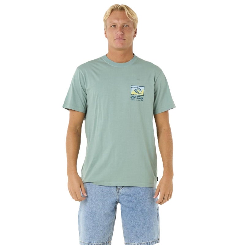 تي شيرت ريب كيرل بقصة مريحة مع شعار