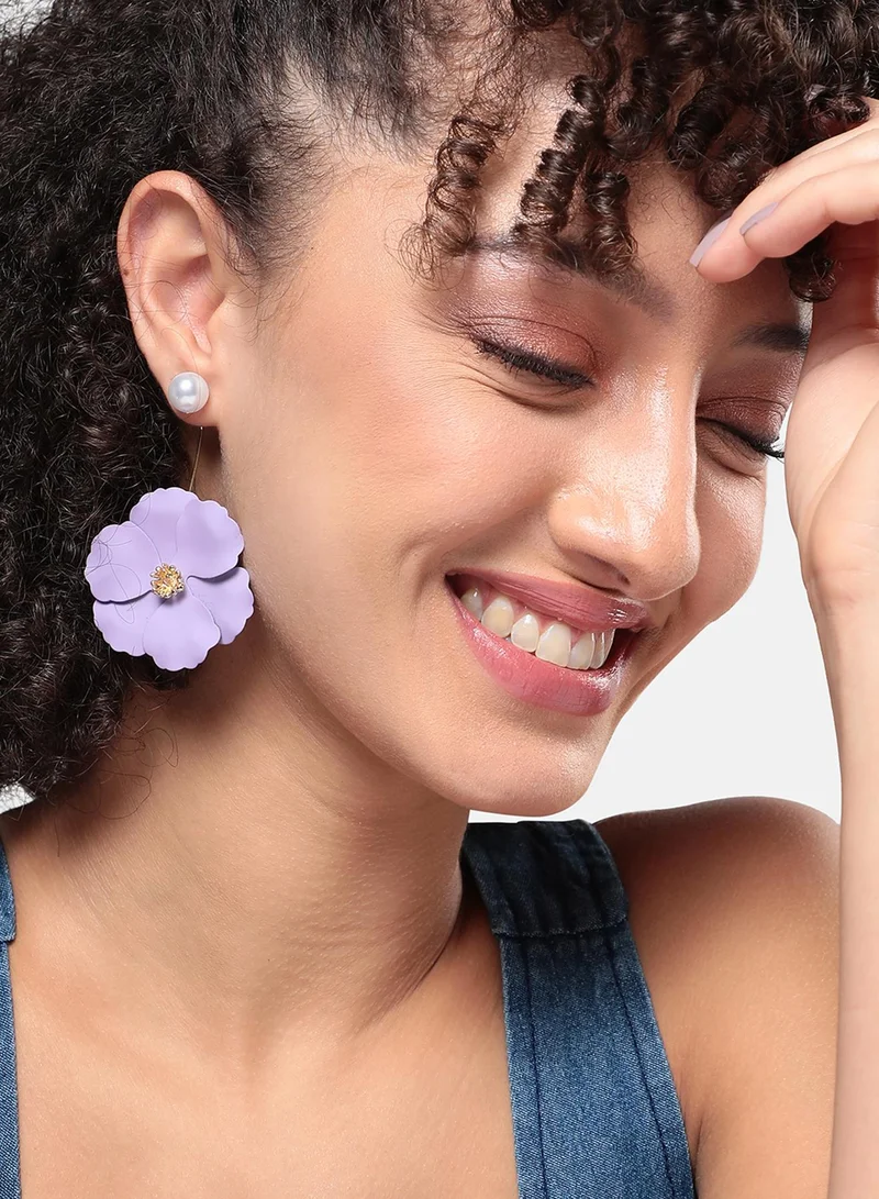 SOHI Floral Hues Artificial Stud Earring Jewellery