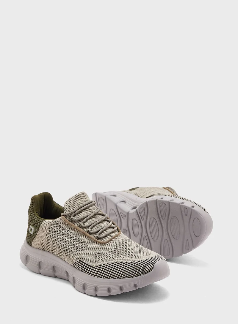 FRWD Dummy Lace Knitted Sneakers