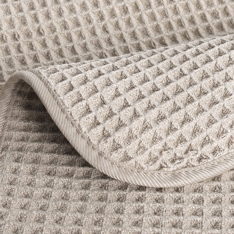 POLYTE 430 GSM Microfiber Lint Free Washcloth Face Towel, 13 x 13 in, 4 Pack (Waffle Weave) - Image 4