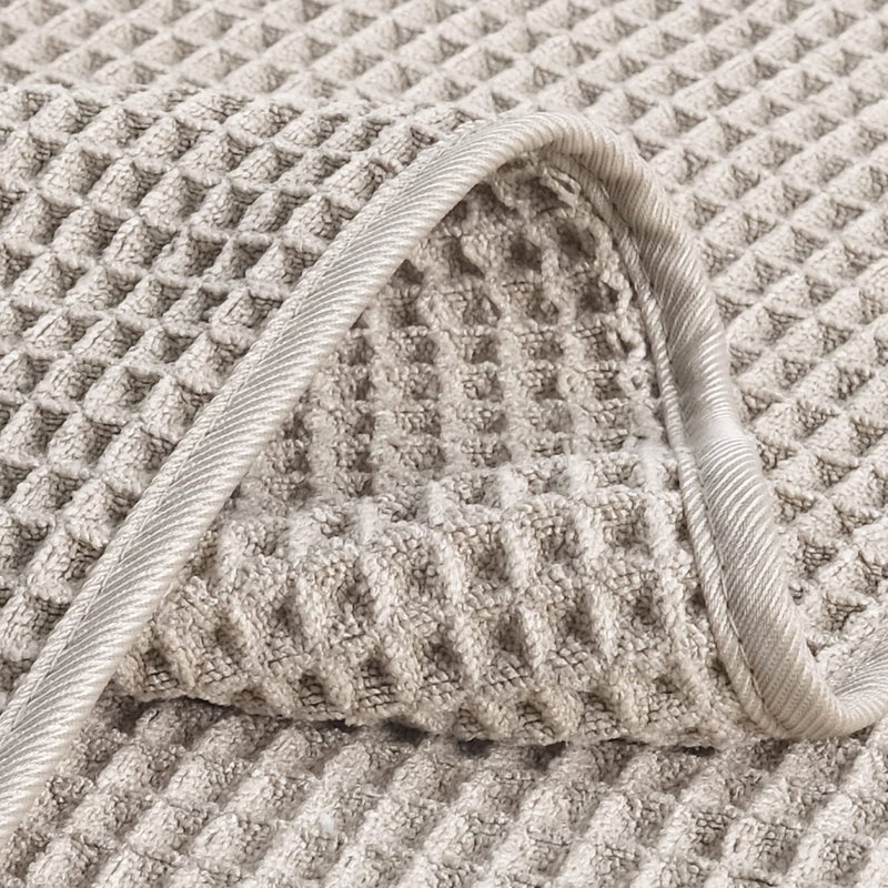 POLYTE 430 GSM Microfiber Lint Free Washcloth Face Towel, 13 x 13 in, 4 Pack (Waffle Weave) - Image 3