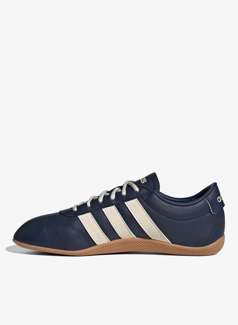 Adidas NINDIG/WONWHI/GUM10 Grand Court Lo for Women | Best Price UAE