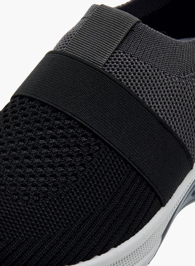 Oaklan by Shoexpress Boys Textured Slip-On Sports Shoes - Image 4