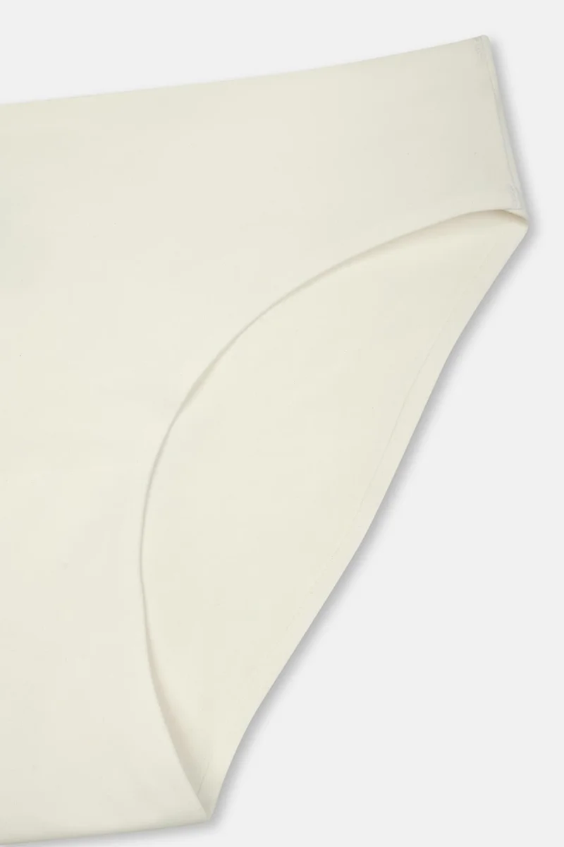 داجي White 5153KC Classic Laser Cutting Bonding Brief