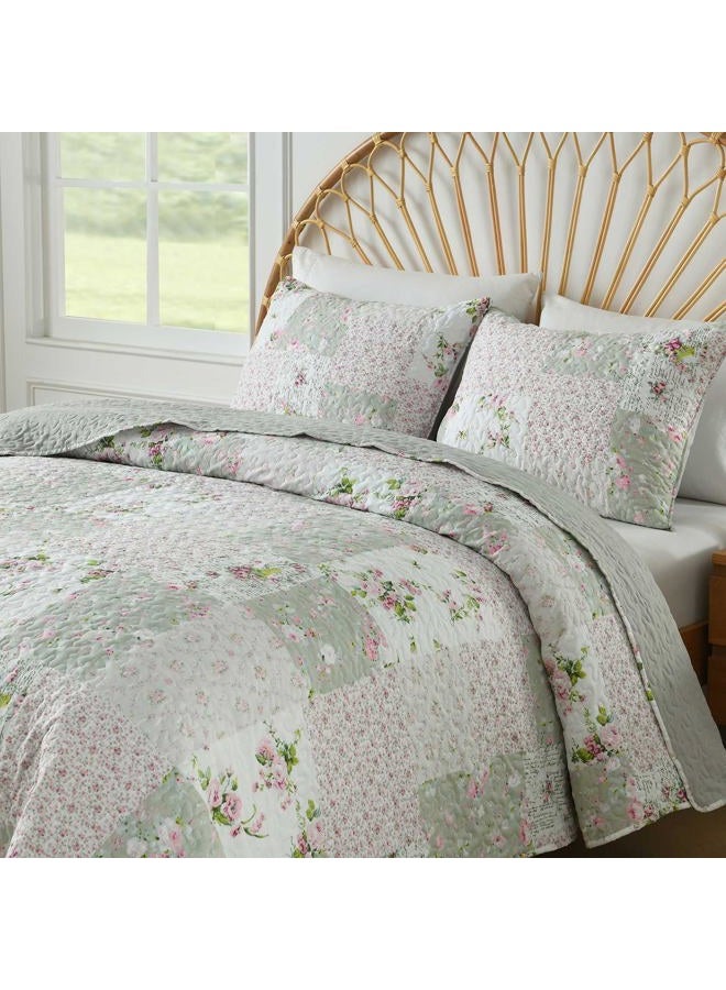Boryard Full Queen Size Quilt Set, 3-Piece Lightweight Soft Full Size Quilt Patchwork Bedspread Coverlet (90x90 inches) Bedding Set with 2 Pillow Shams, Gray Green Plaid Floral Print - Image 1