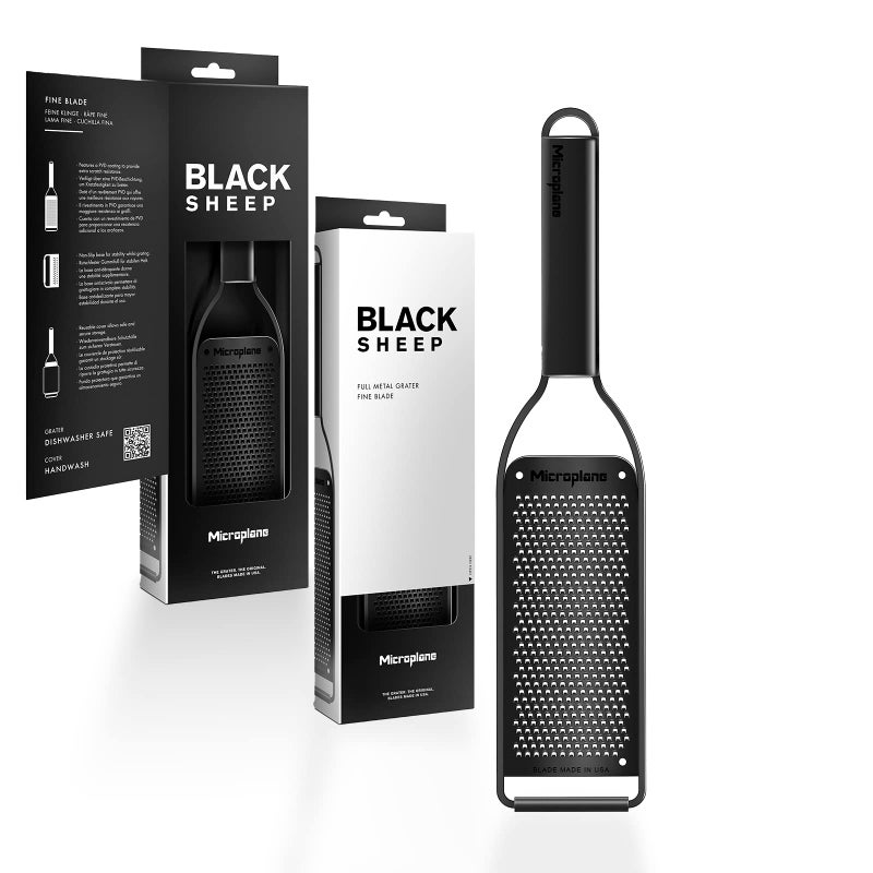 مبشرة مطبخ مايكروبلان ناعمة بشفرة من الفولاذ المقاوم للصدأ مصنوعة في الولايات المتحدة الأمريكية للبارميزان والفواكه الحمضية والثوم والفلفل الحار والتوابل الصلبة من سلسلة الخروف الأسود