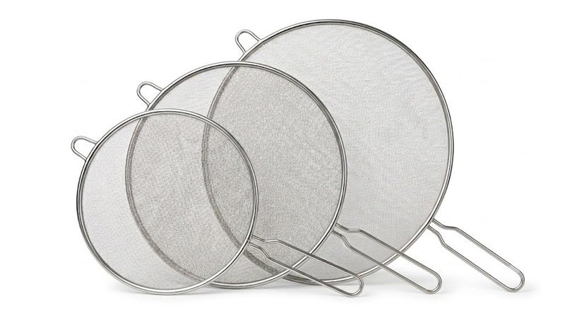3-Piece Splatter Guard Set for Frying Pan Stainless Steel Fine Mesh Grease Screen with Heat-Resistant Handle, Multipurpose Kitchen Oil Splash Guard & Cooling Rack - Image 2