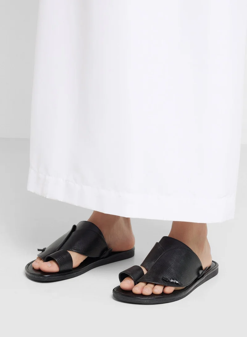 Robert Wood Traditional Textured Arabic Sandals