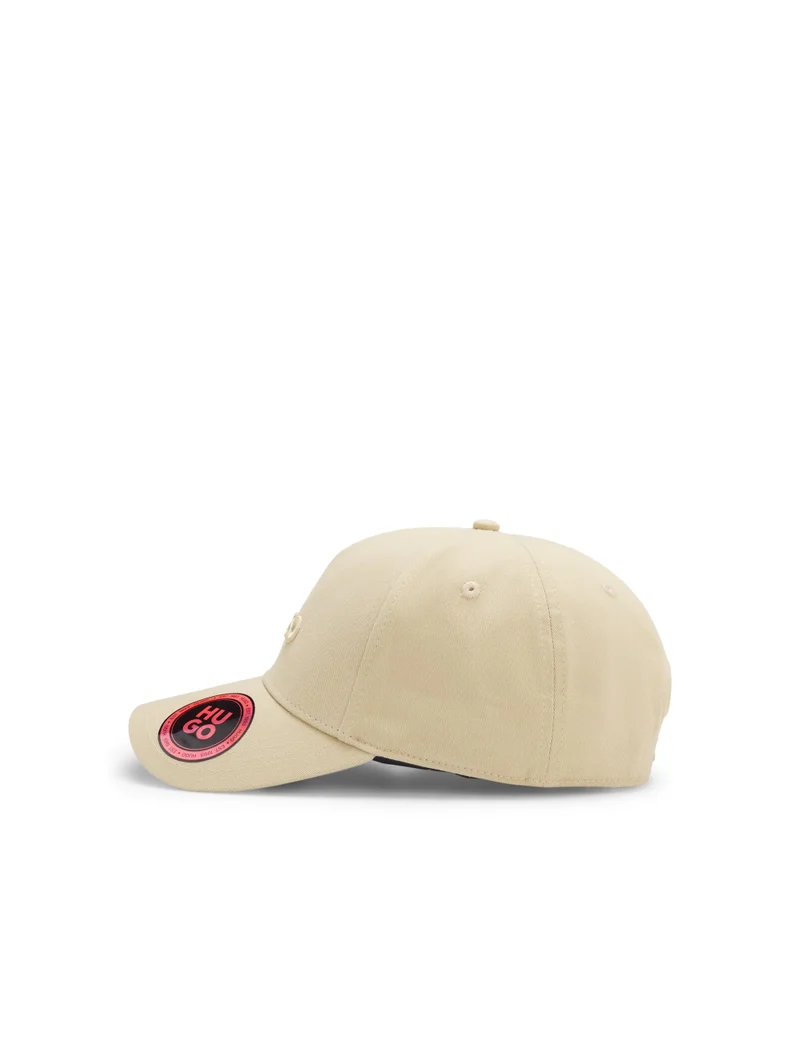 هوجو قبعة قطنية بشعار