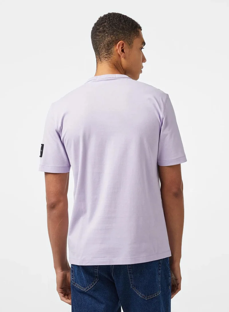 Calvin Klein Jeans Logo Badge Crew Neck T-Shirt