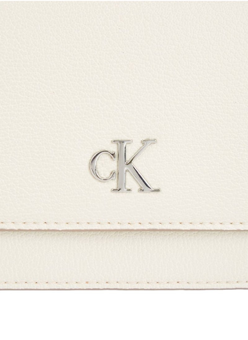 Calvin Klein Jeans Women's Crossbody Wallet Bag - Polyester blend, Silver  - Image 4