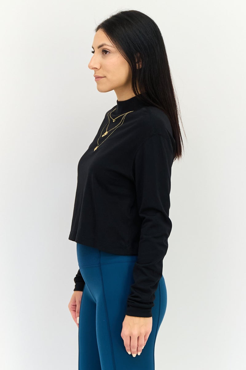 Nike Women Loose Fit Long Sleeve Outdoor T-Shirt, Black - Image 3