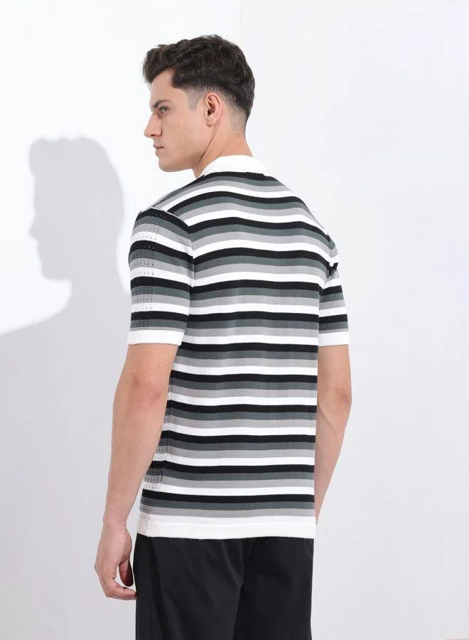 شركة المرآب الهندية Men Slim Fit Textured Cuban Collar Half Sleeves Shirt