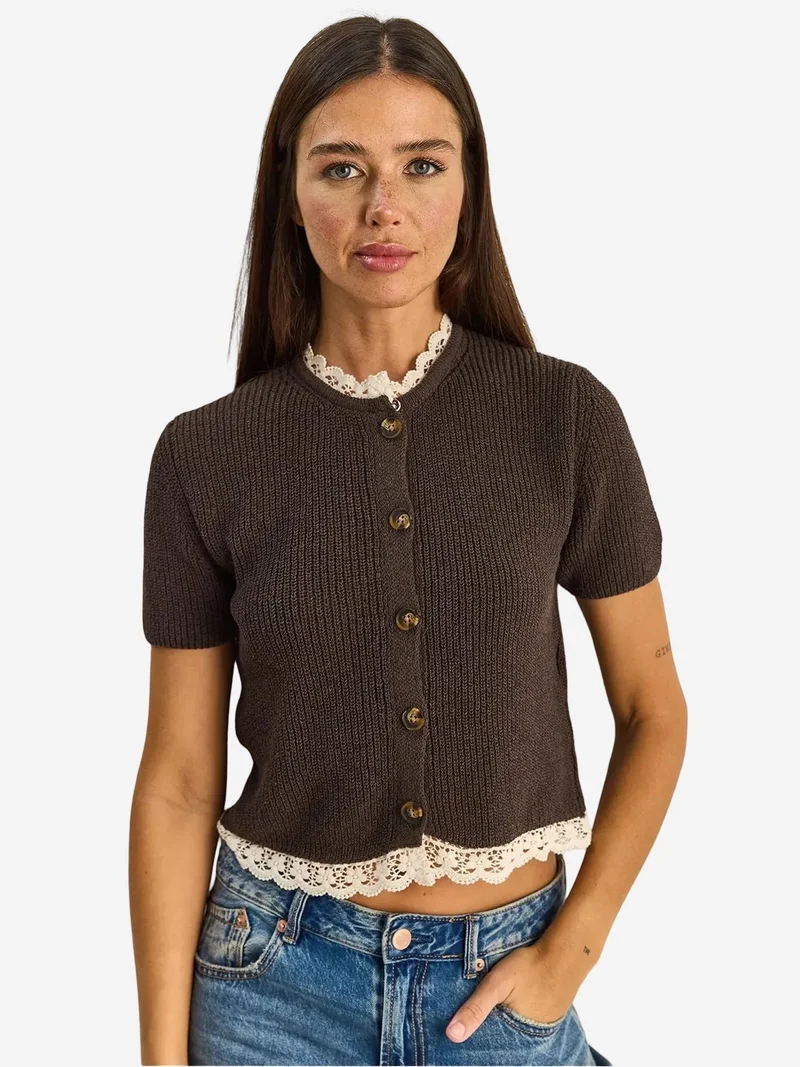 Bianco Lucci LUCCI Crop Ribbed Button Cardigan
