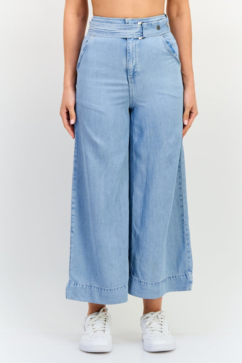 VERO MODA جينز نسائي واسع بحزام وقصة عادية، أزرق فاتح - Image 1