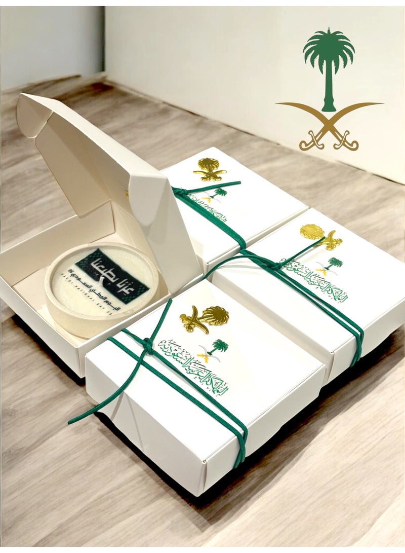 ANUM BY MUNA Saudi National Day 95 Scented Candle Favors (4 Pieces) with Magnetic Palm & Swords Brooch - Image 3