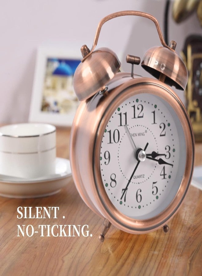 KBR ساعة منبه طاولة عتيقة من KBR بجرسين مزدوجين مع إضاءة LED ليلية، ساعة منبه تناظرية عالية الصوت، مثالية لغرف نوم الطلاب والأطفال (نحاسي)، 8×9 سم - Image 2