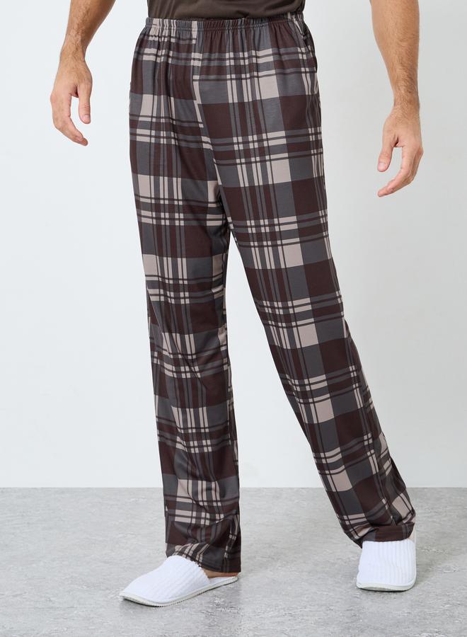ستايلي طقم بيجاما من بنطال وتيشيرت بنمط مربعات وقصة مريحة - Image 5