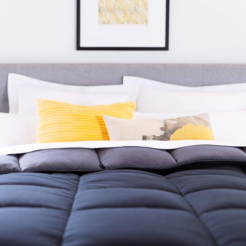 Linenspa 4 Seasons Microfibre Duvet - All Season Duvet - Ultra Soft - 135 x 200 cm, Black/Graphite - Image 3