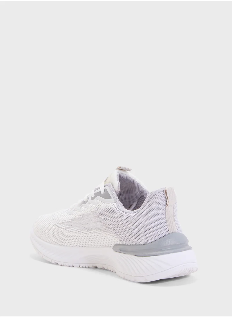 جينجر Lace Up Knit Sneaker