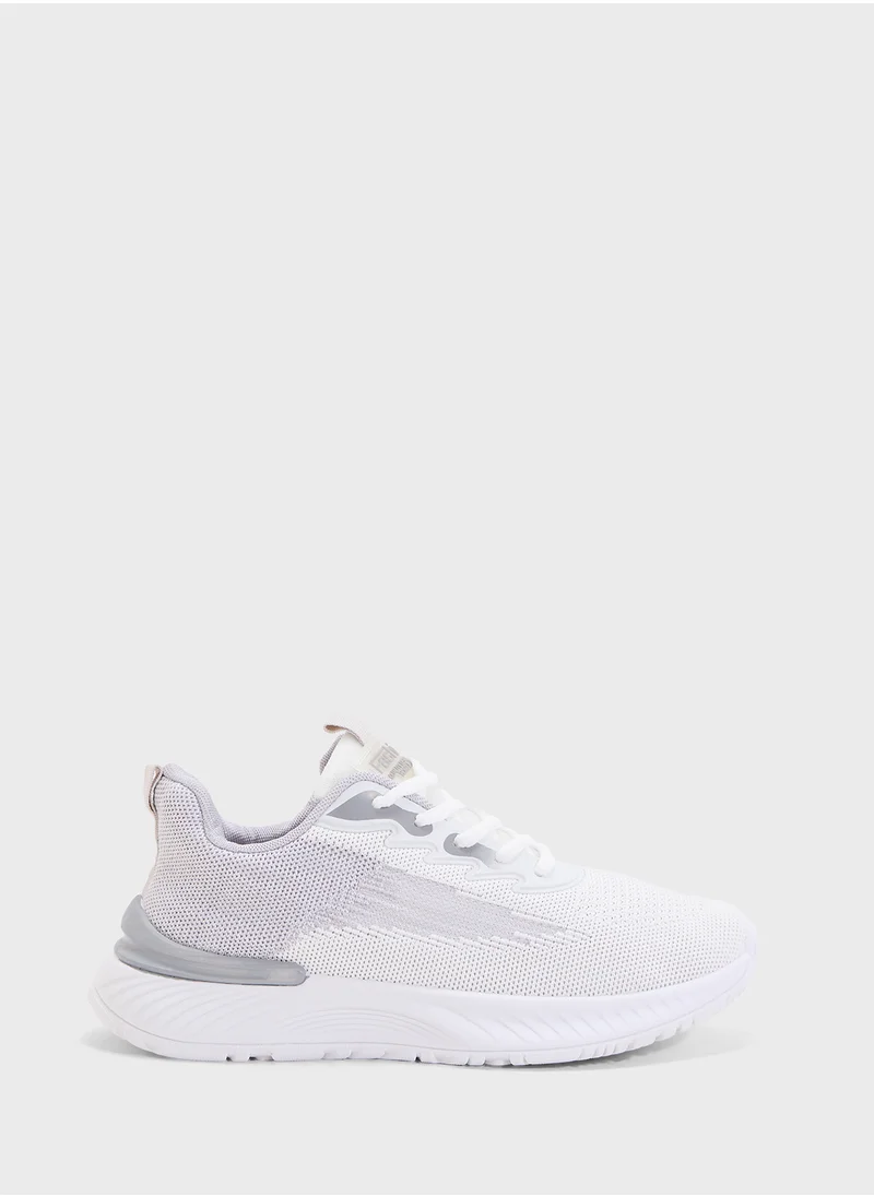 جينجر Lace Up Knit Sneaker