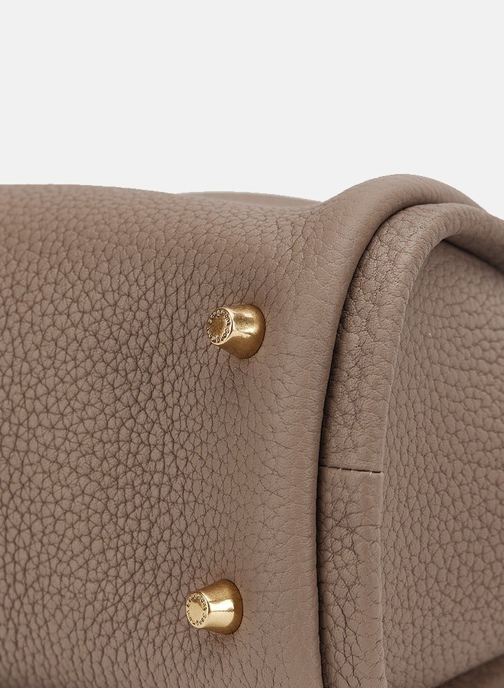 Songmont Yuanbao bag mini basket handbag crossbody bag - Image 5