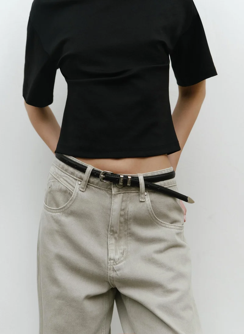 ليتشي حزام جلدي رفيع مع زخارف معدنية