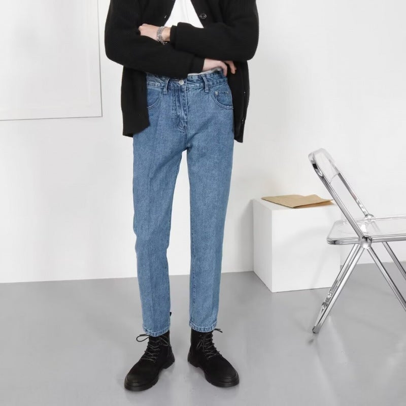 Unisex Classic Denim Jeans Loose Fit Daily Outdoor Wear - Image 1