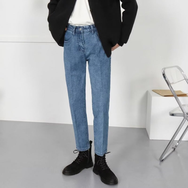 Unisex Classic Denim Jeans Loose Fit Daily Outdoor Wear - Image 4