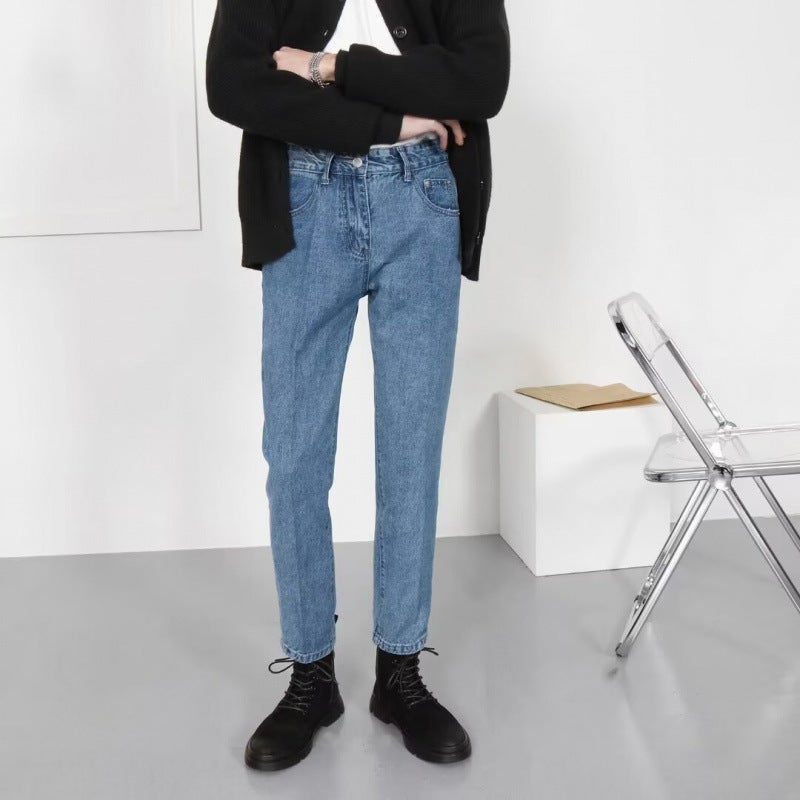Unisex Classic Denim Jeans Loose Fit Daily Outdoor Wear - Image 3