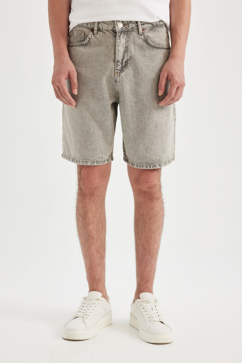 DeFacto Man Straight Fit Jean Bermuda - Image 1