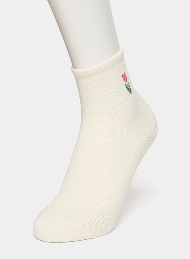 Styli Set of 5 - Floral Embroidered Socks  - Image 4