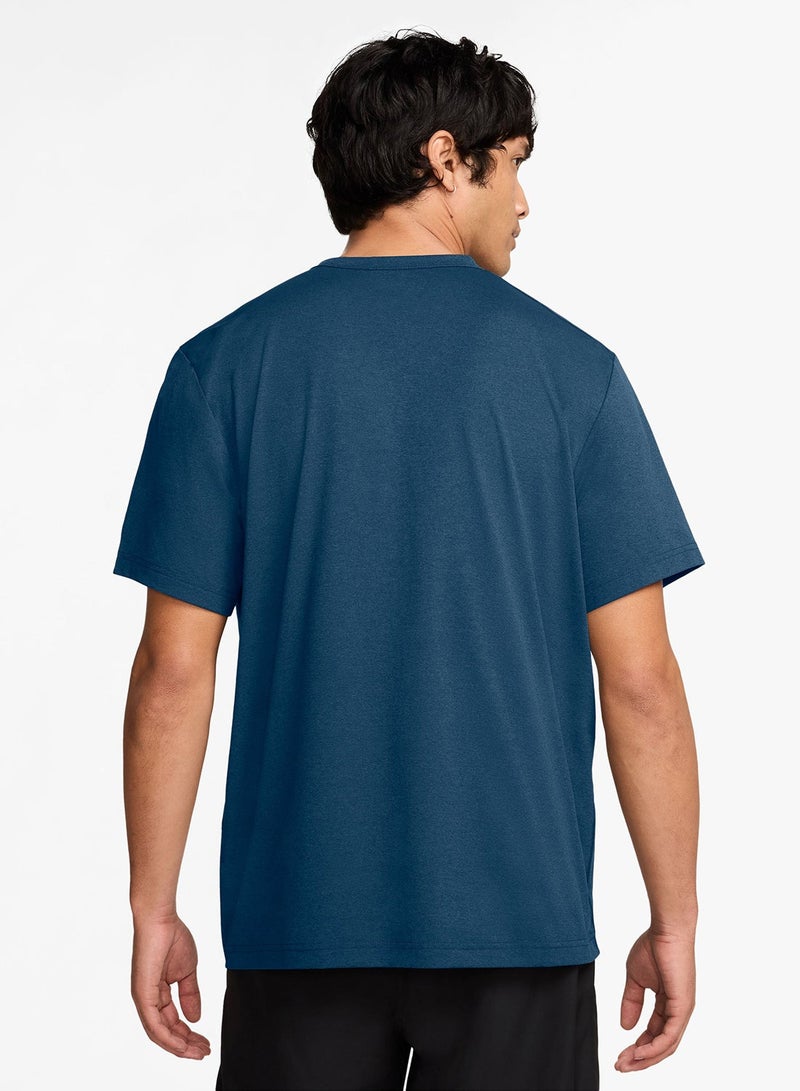 Nike Dri-Fit Uv Hyverse Graphic T-Shirt - Image 2