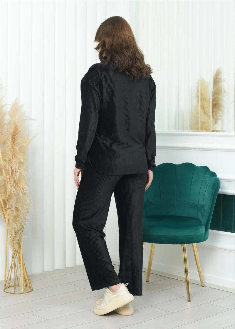 Nuseel Half Turtleneck Corduroy Suit Black Color